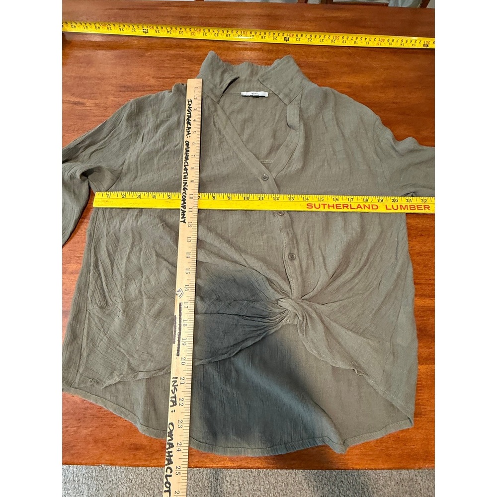 FATE Olive Green‎ Twist Button Down Shirt Women's S Long Sleeve Crop Texture - Picture 5 of 11